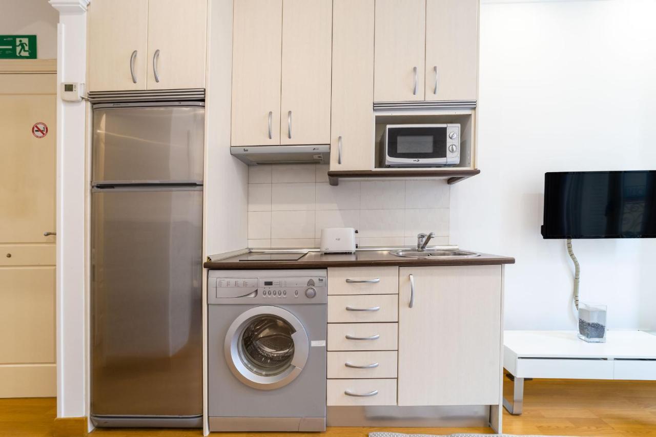 מדריד Apartamentos Gran Via מראה חיצוני תמונה