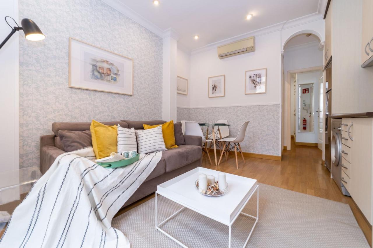מדריד Apartamentos Gran Via מראה חיצוני תמונה