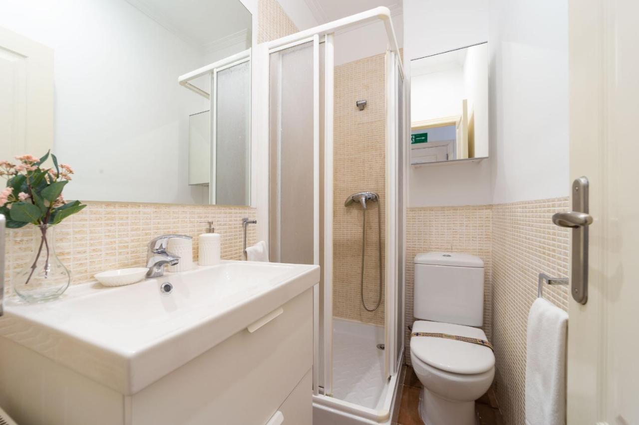 מדריד Apartamentos Gran Via מראה חיצוני תמונה
