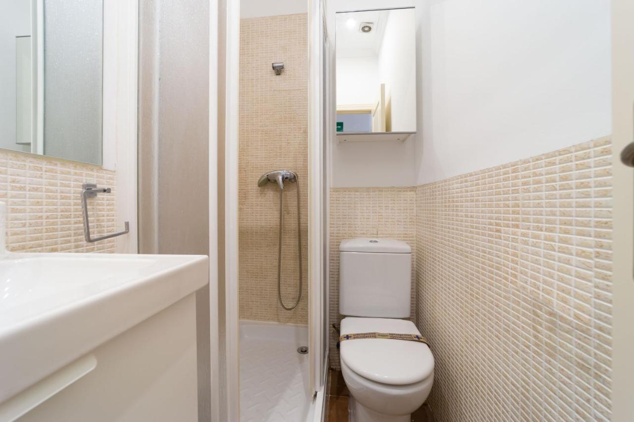 מדריד Apartamentos Gran Via מראה חיצוני תמונה
