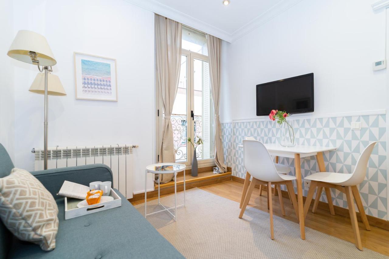 מדריד Apartamentos Gran Via מראה חיצוני תמונה