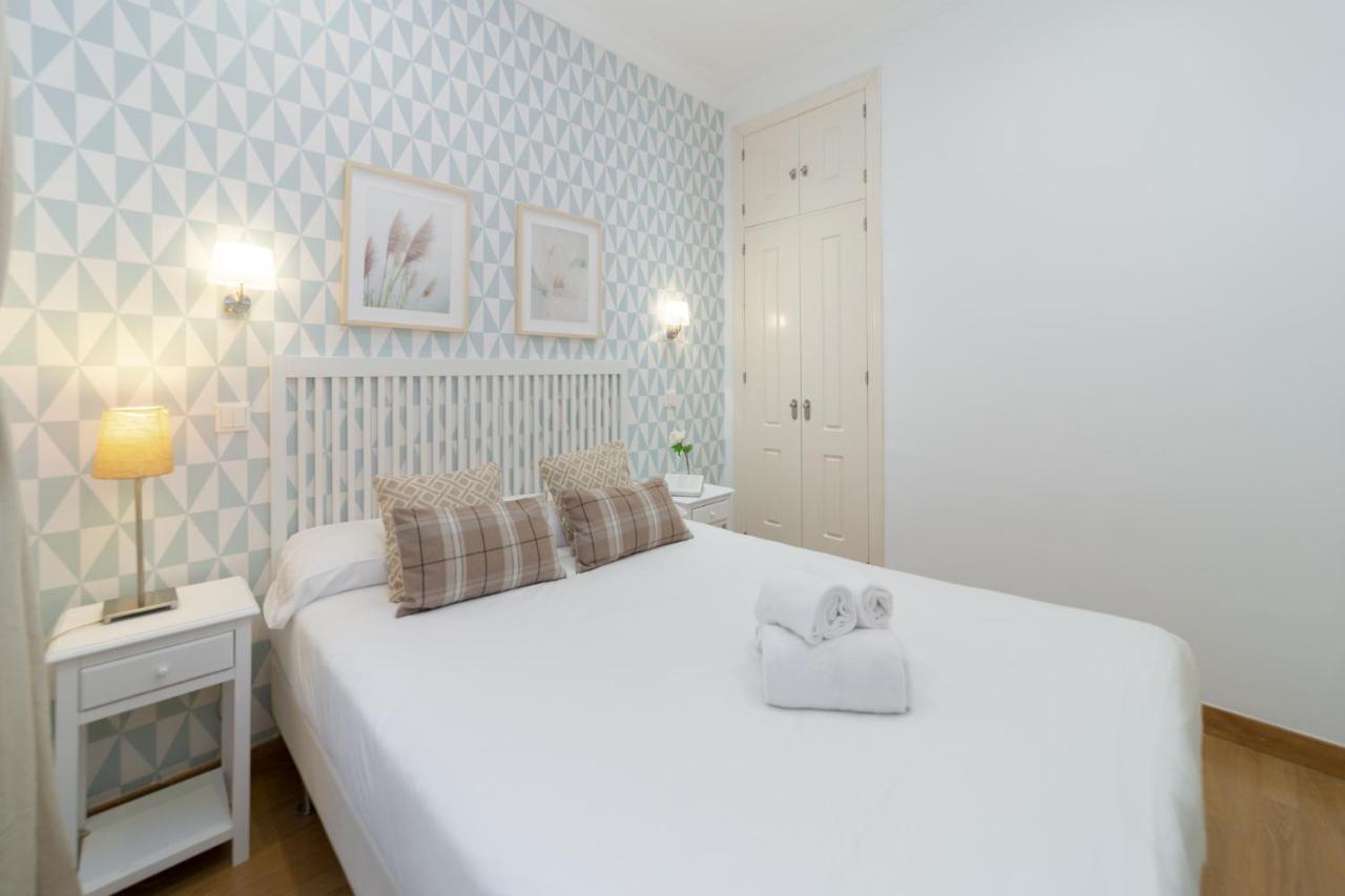 מדריד Apartamentos Gran Via מראה חיצוני תמונה